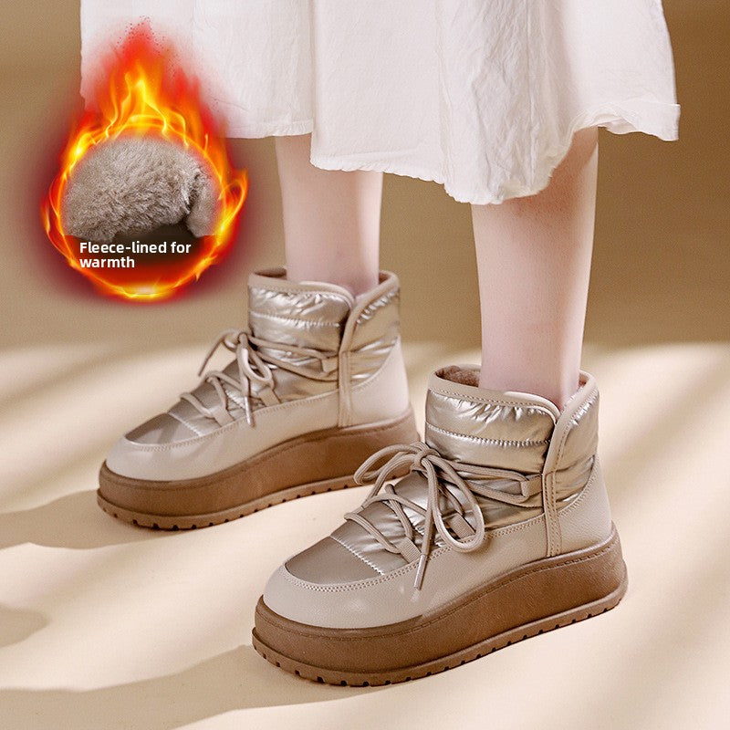 High-top snow boots for women in winter