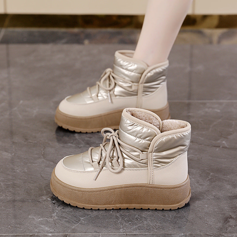 High-top snow boots for women in winter