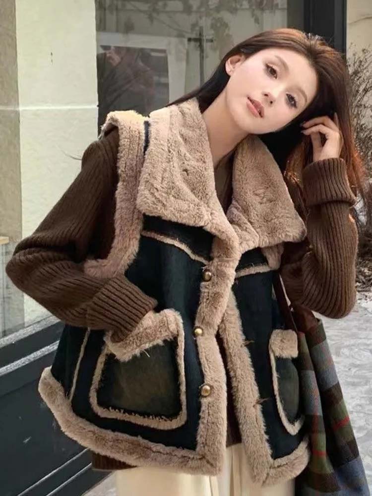 Small fragrance denim jacket